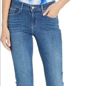 Levi’s mid rise skinny